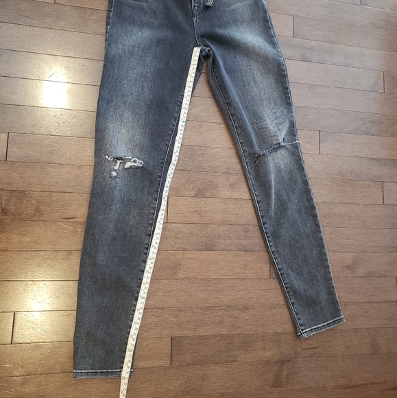 SOLD J Brand NWT Alana High-rise Cropped Jeans - Picture 11 of 12